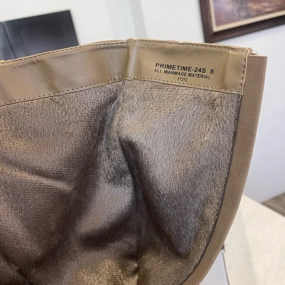 New!! ✨ “BAMBOO” Women's Knee High Tan Suede Boots w/ Faux Fur - Picture 2 of 6